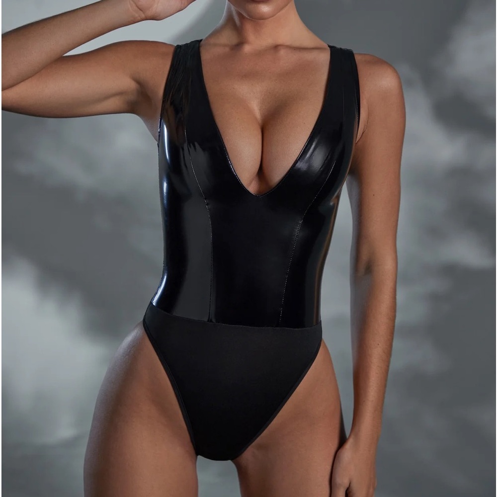 BLACK VINYL OH POLLY BODYSUIT